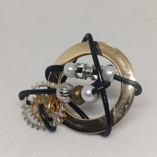 Anillo V&oacute;rtice VG 02 — tama&ntilde;o grande