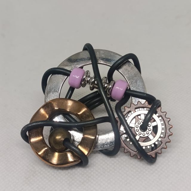Anillo V&oacute;rtice VG 03 — tama&ntilde;o grande