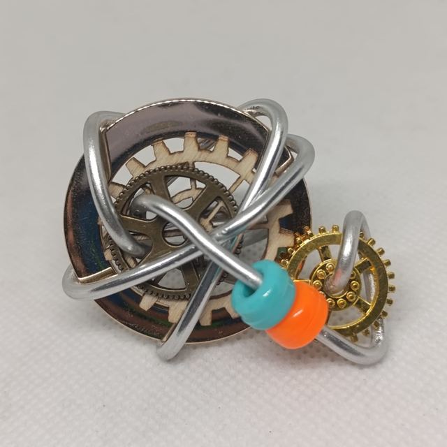 Anillo V&oacute;rtice VM 01 — tama&ntilde;o mediano