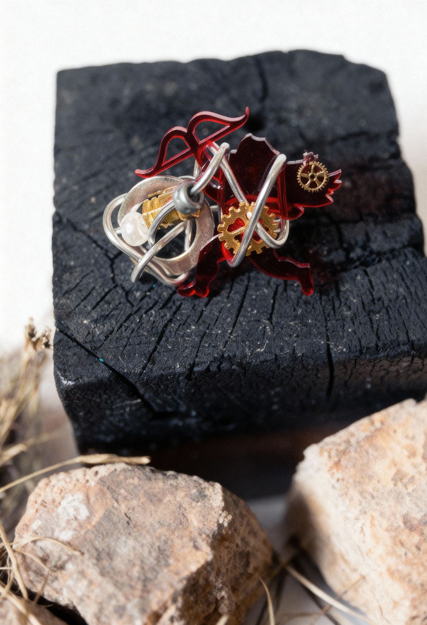 Fénix de Plata — anillo escultórico Vórtice
